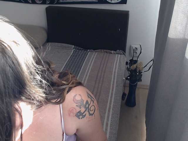 RacyRoby online show from August 15, 3:05 pm