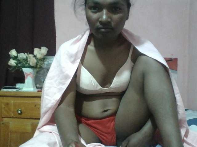 Raissa-Suan online show from August 14, 3:59 pm
