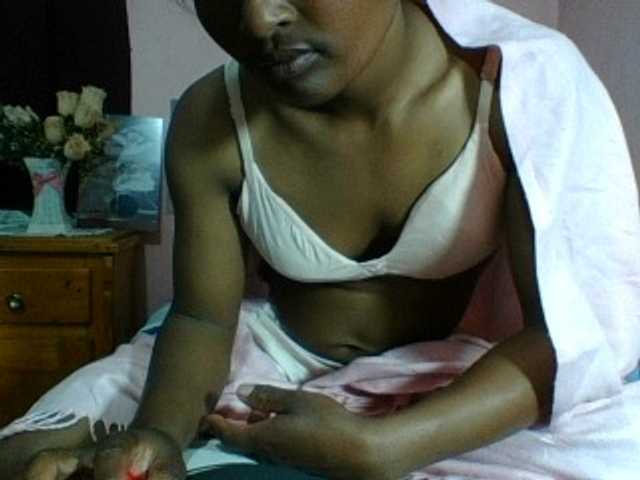 Raissa-Suan online show from August 15, 6:23 pm