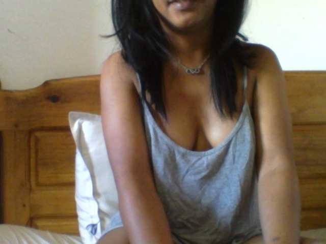 RandixoSmith online show from August 4, 6:21 am