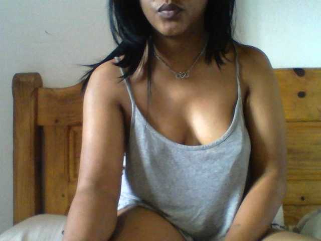RandixoSmith online show from August 16, 7:01 am
