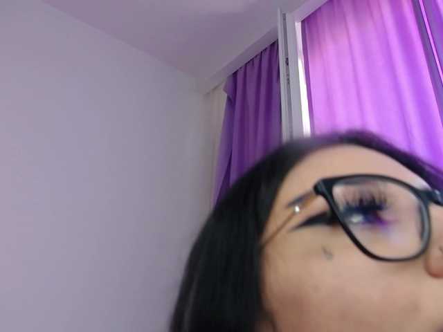 RavenFoxy online show from August 2, 7:37 am