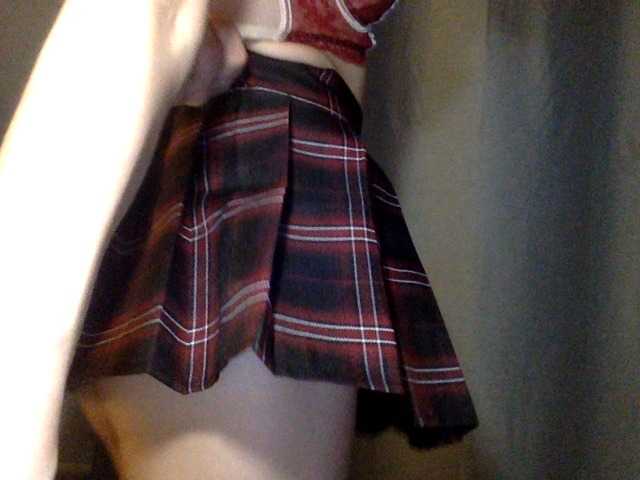 Ravia66 online show from February 18, 4:04 pm