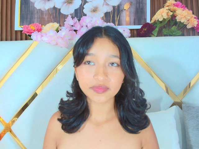 Realdoncella online show from August 7, 2:22 am