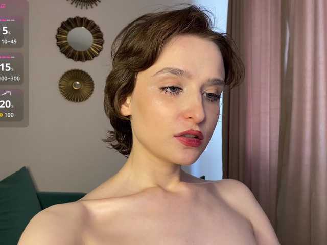 RebeGoldNoir online show from August 5, 10:46 am