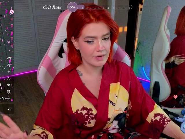 RedVelveten online show from August 12, 4:53 pm