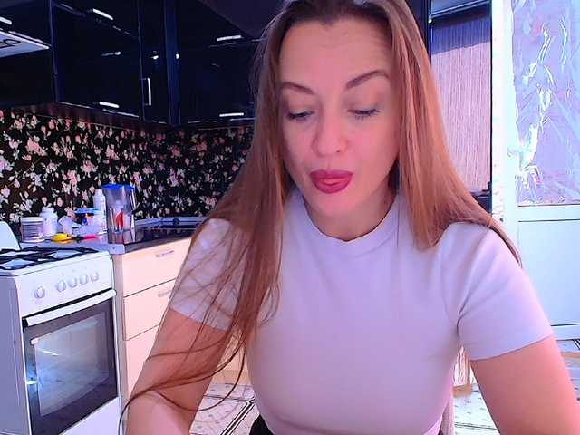 Bonita  online show from August 15, 7:01 am