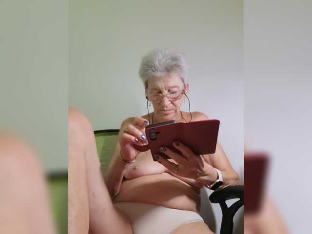 Reife-dame online show from August 7, 5:02 pm