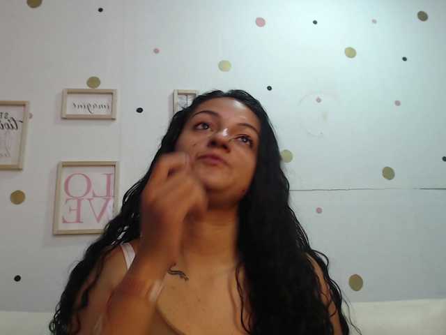 Renata-voss online show from August 11, 2:08 pm