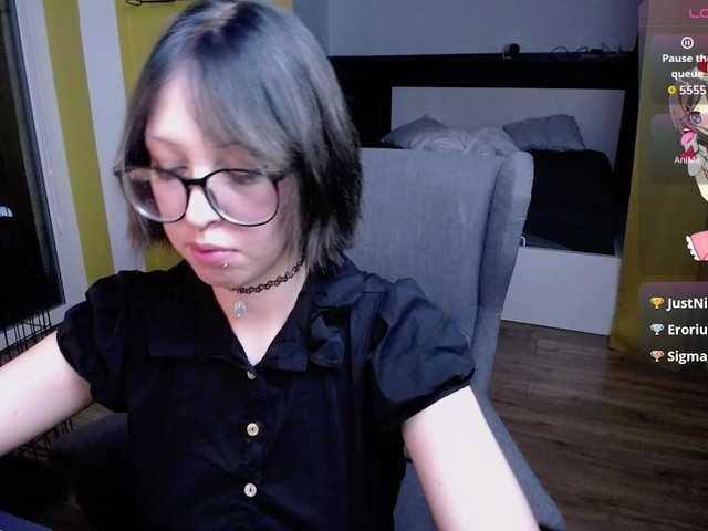 RezeBomb online show from July 12, 8:48 pm