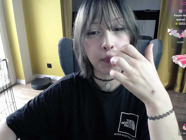 RezeBomb online show from August 12, 7:27 pm