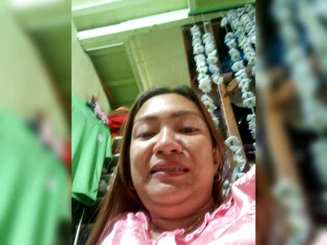 Rhainne online show from August 15, 3:43 am