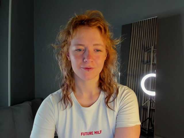 Ricki-Bloom online show from August 11, 1:07 am
