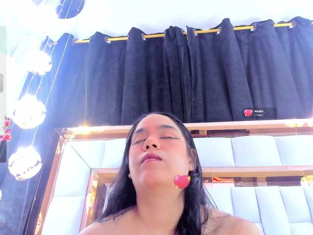 RileySweet online show from August 15, 11:47 am