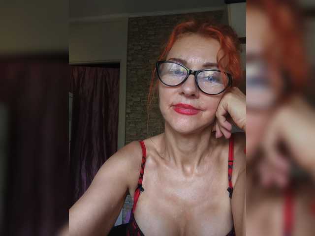 Ritia online show from August 12, 11:01 am