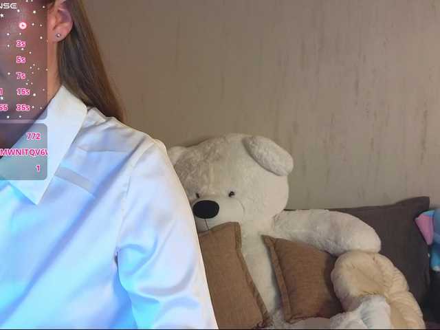 Rosalinelov online show from August 11, 6:21 pm