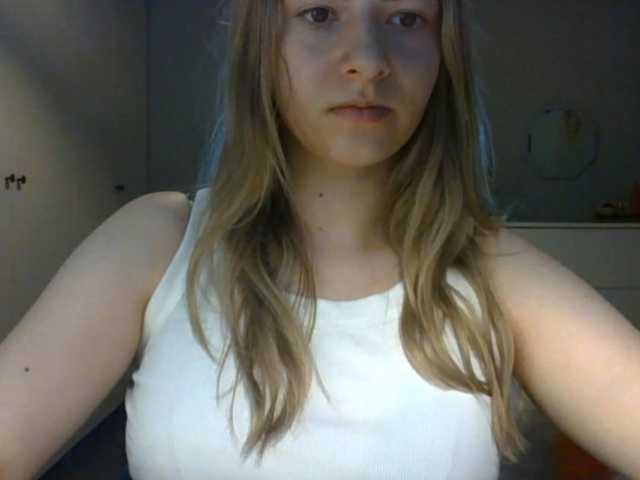 RosieJune online show from July 29, 12:12 pm