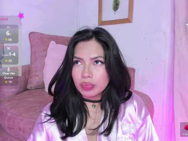 RosieLee online show from June 12, 7:21 pm