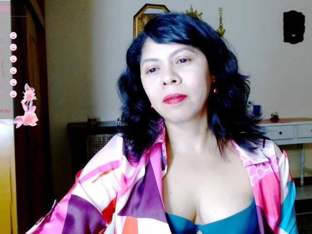 Rosita1900 online show from February 22, 7:40 am