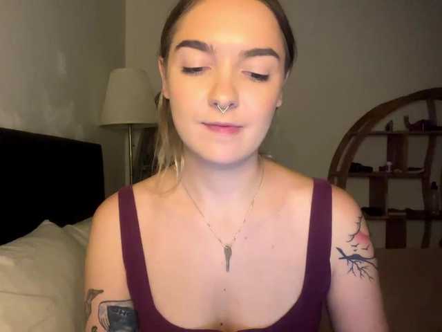 RoxyHorny online show from June 26, 2:42 pm