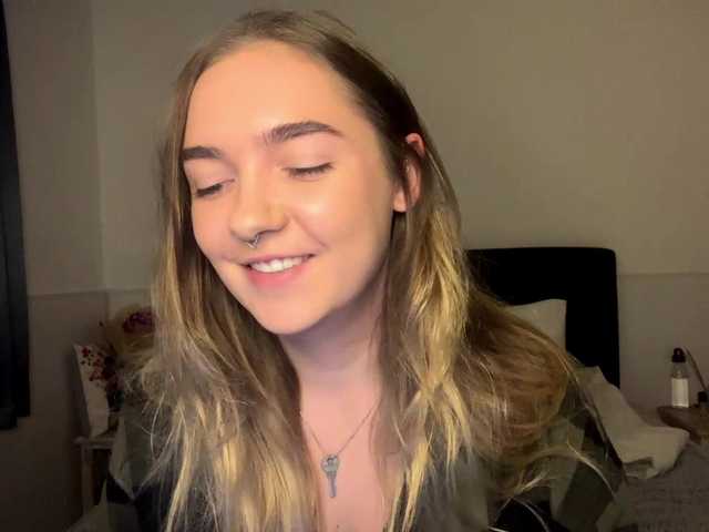 RoxyHorny online show from July 26, 2:44 pm