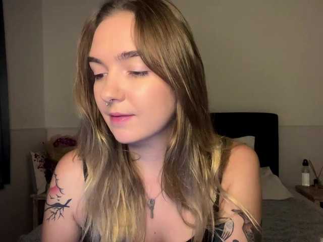 RoxyHorny online show from July 27, 2:11 pm