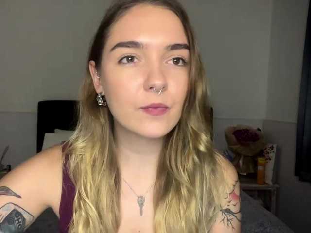RoxyHorny online show from July 29, 3:08 pm