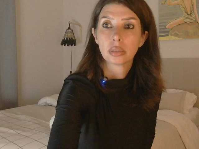 WhiteQueen888 online show from August 14, 11:52 pm