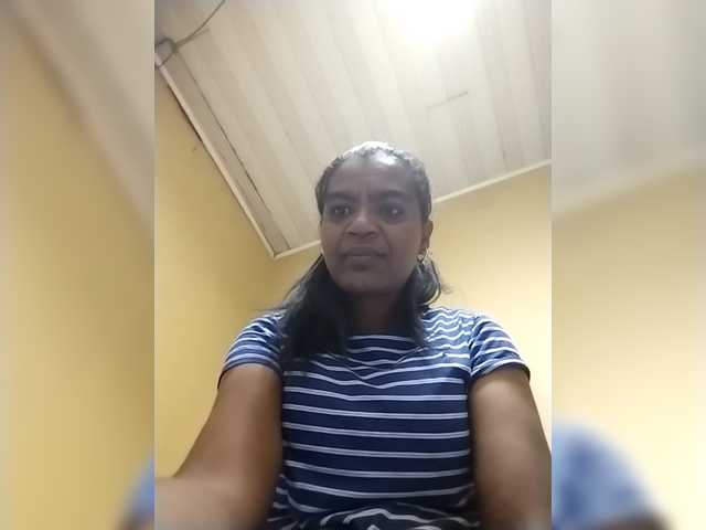 Royblackhot online show from June 16, 1:04 am
