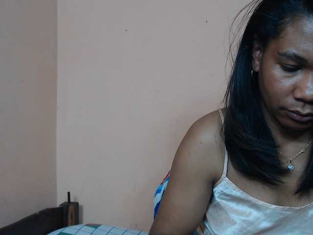 Rsylvie online show from August 9, 4:46 am