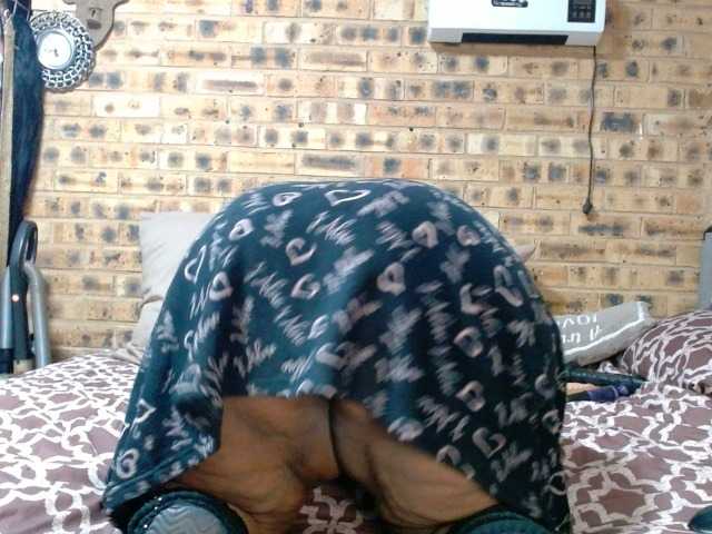 RubyBooty online show from August 12, 2:25 am