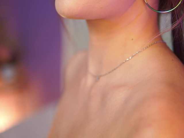 SabrinaHope online show from August 9, 2:23 am