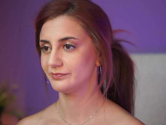 SabrinaHope online show from August 9, 4:46 am