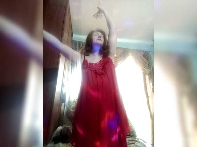 Sadie-Lorri online show from July 3, 8:49 am