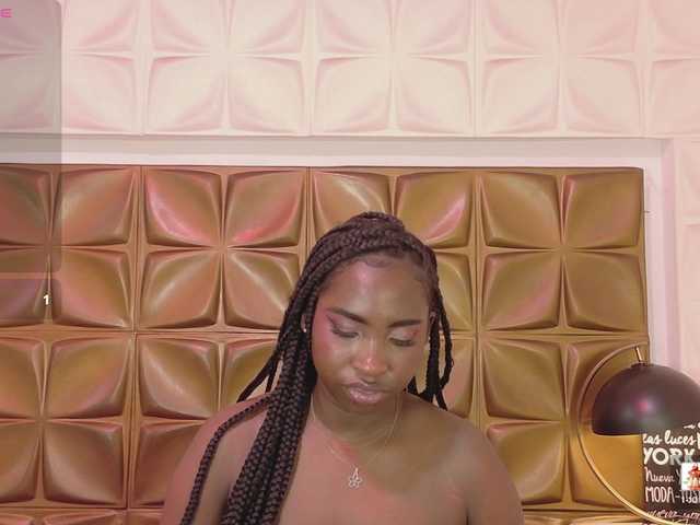SaharaBailey online show from August 7, 2:11 am