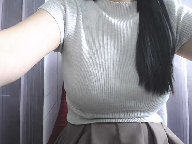 SalaChan online show from August 7, 4:56 am