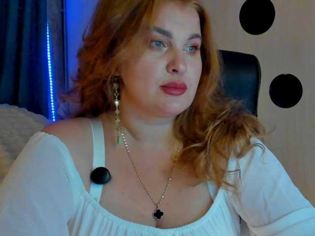 SallyNex4u online show from August 14, 6:11 pm