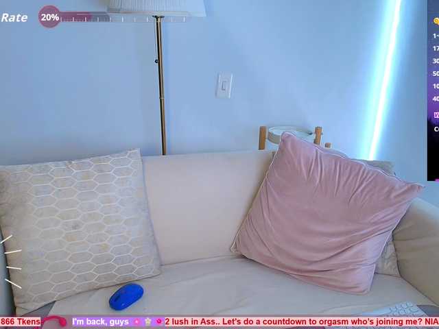 SallyeLeins online show from September 4, 5:17 pm
