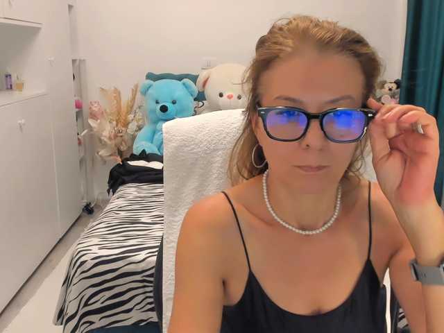 SalomeJade online show from August 14, 7:23 am