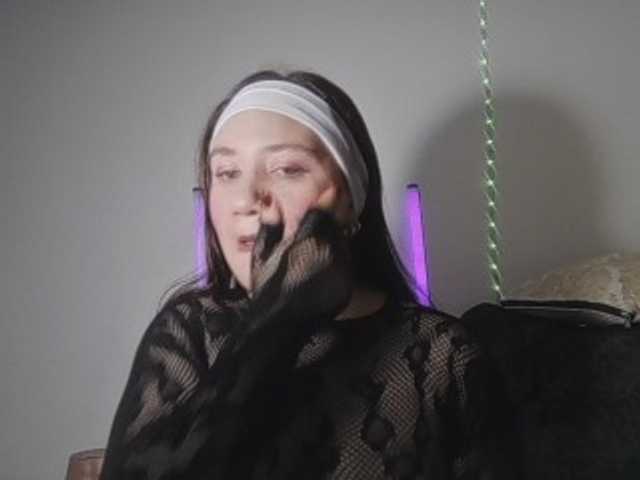 Samiferrer online show from August 2, 2:13 pm