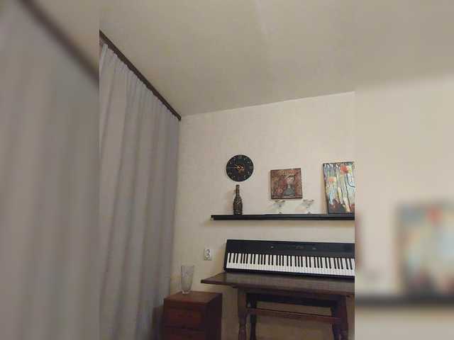 Sandra May online show from August 1, 1:44 am