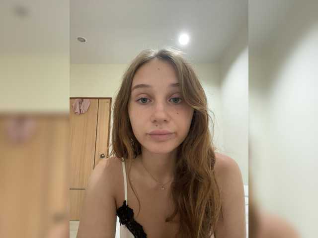 Santythousandzzz online show from August 14, 12:31 pm
