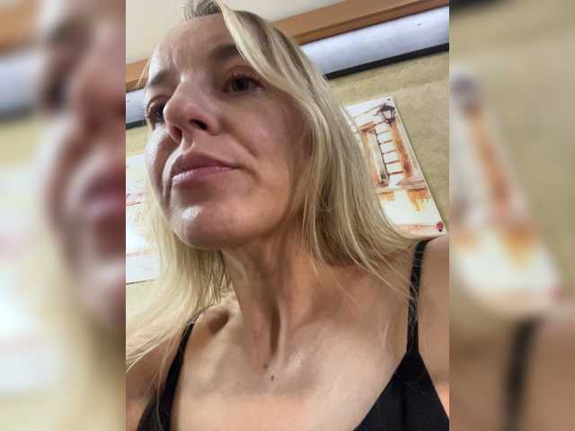 Sara6969 online show from August 2, 10:11 am