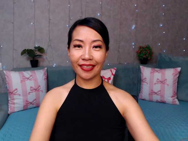 Sarahsexygirl online show from August 13, 9:23 am
