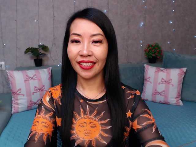 Sarahsexygirl online show from August 17, 2:16 am