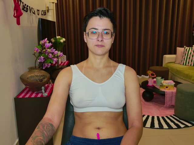 Sashanotfound online show from August 10, 12:56 am