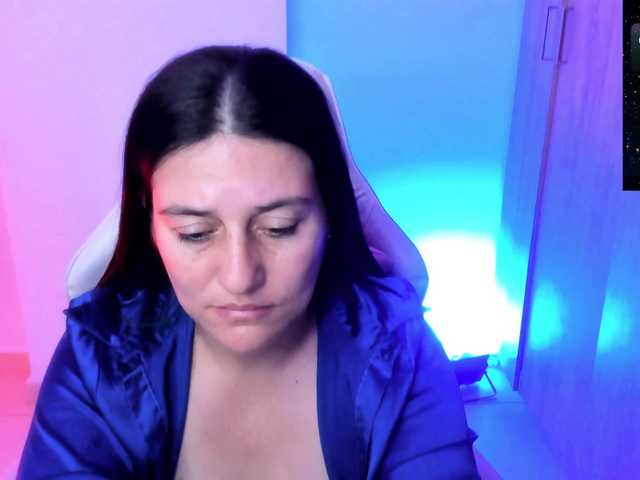 Saskyaajohnson online show from August 6, 3:49 am