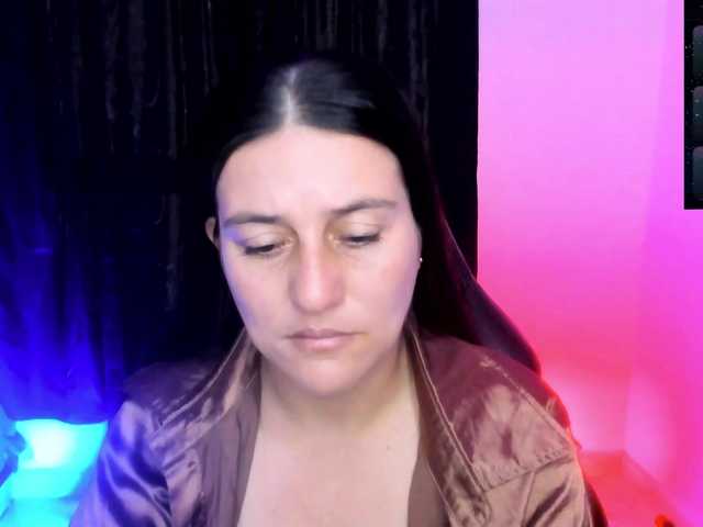 Saskyaajohnson online show from September 9, 4:48 pm