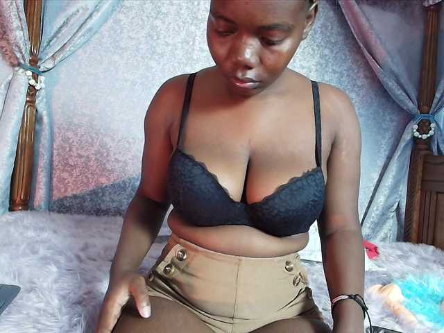 Sassychika online show from August 11, 10:06 am