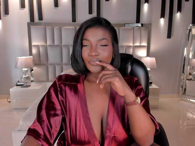 SavannahStorm online show from August 2, 2:35 pm